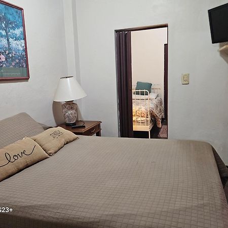 Quinta Ugarte Bed and Breakfast Lujan de Cuyo Εξωτερικό φωτογραφία